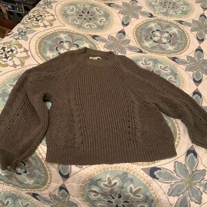 American Eagle sweater